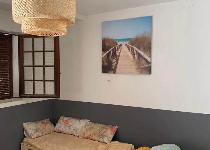 Les Mouettes אלגז'ולה